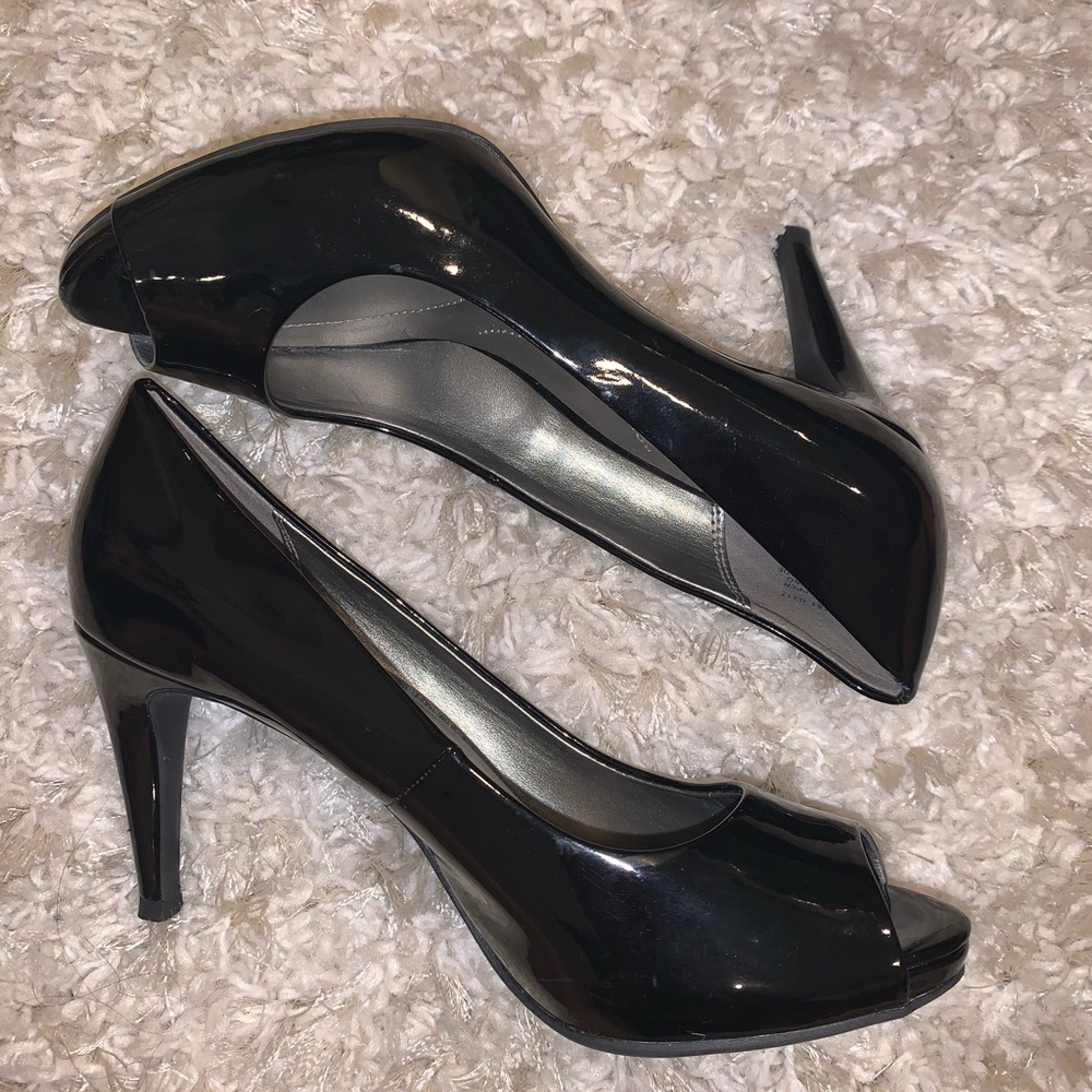 Black heels